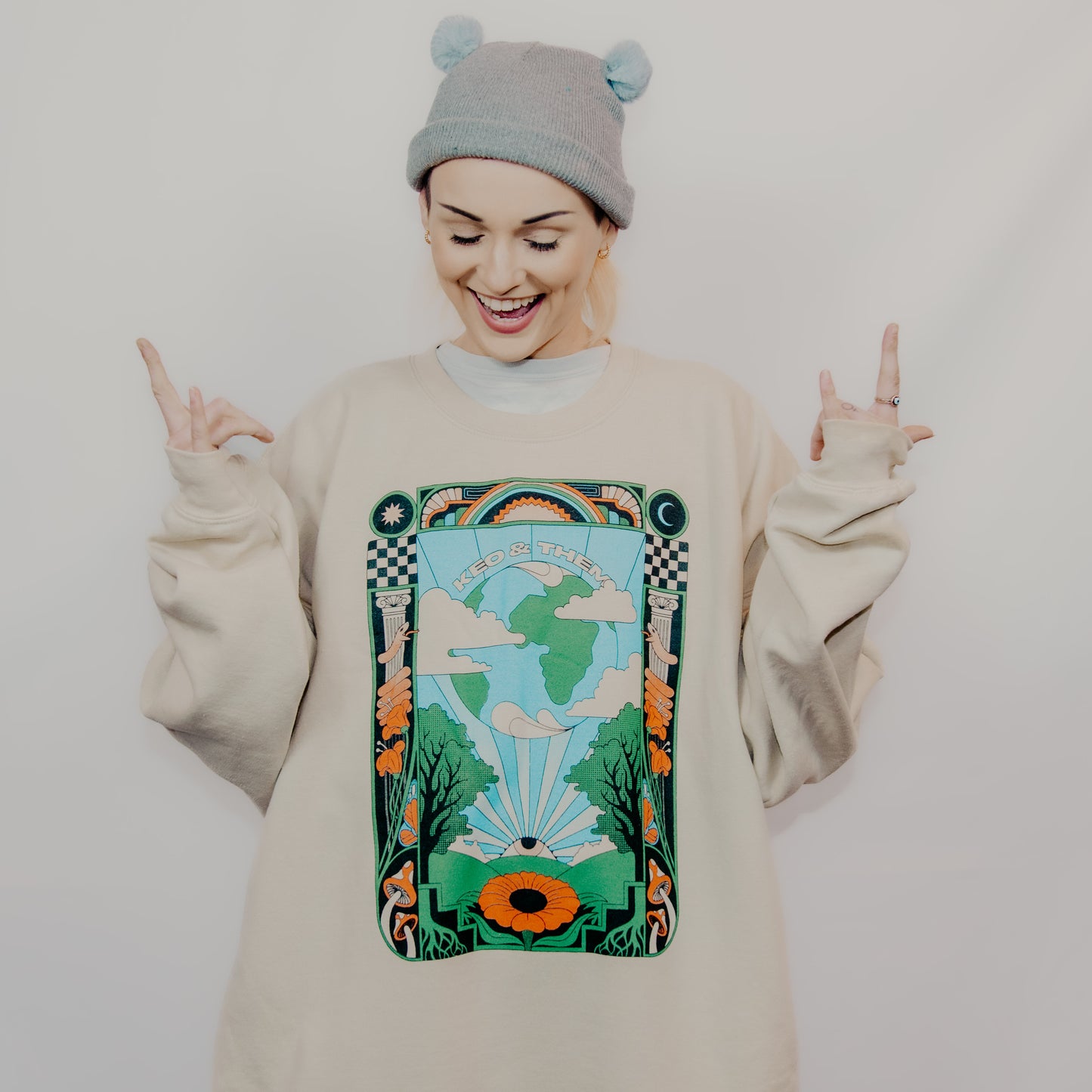 Keo & Them Cream Crew Neck